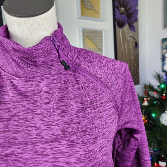 Eddie Bauer Activewear Diagonal Zip Neck Top Size M - Picture 3 of 5